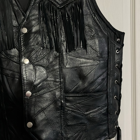Genuine Buffalo Black Leather Vest - Picture 2 of 4